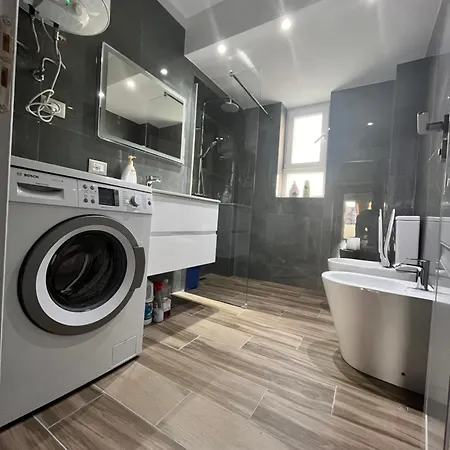 4s Vs4 Apartment Tirana